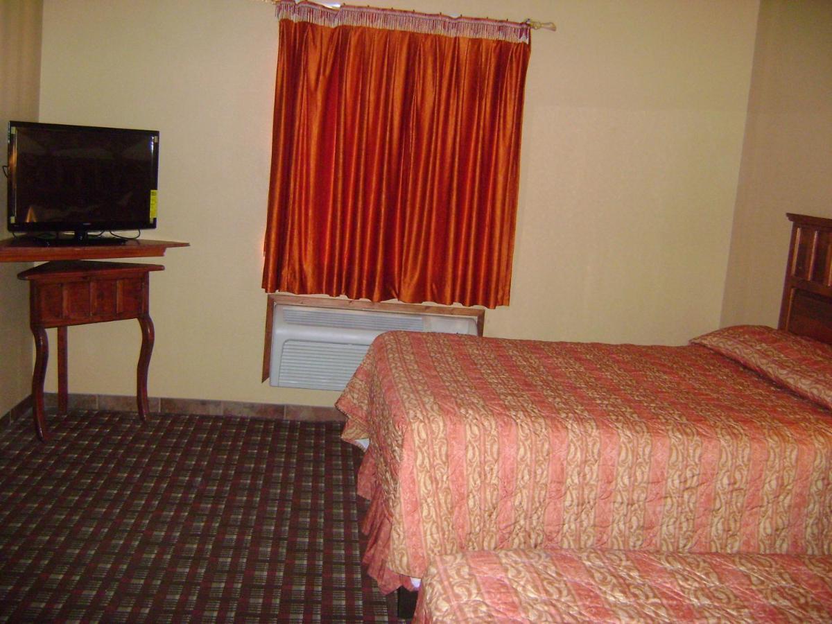 Camino Real Hotel Eagle Pass Room photo